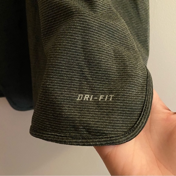 Nike Dri-Fit AeroReact Tank Top XS - Picture 6 of 7